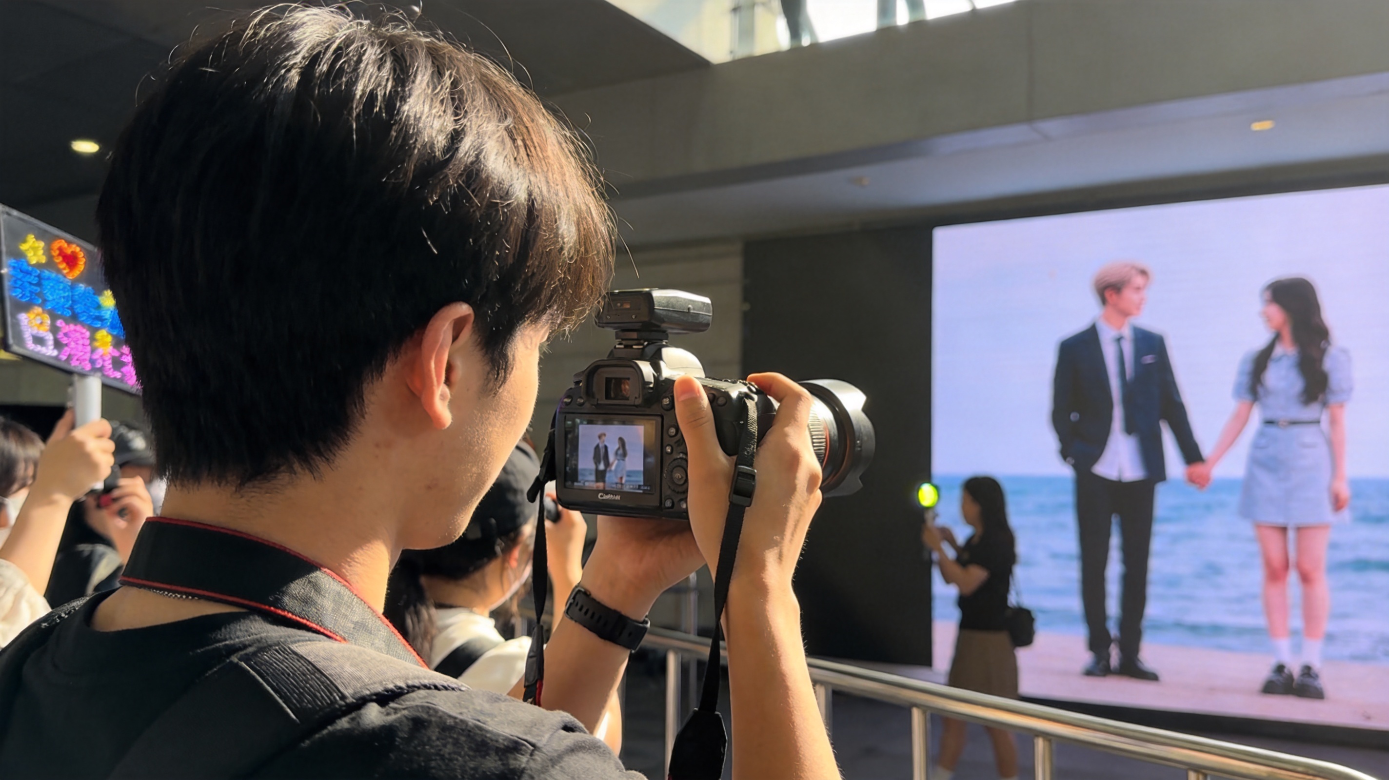 頂流男團成員戀情曝光